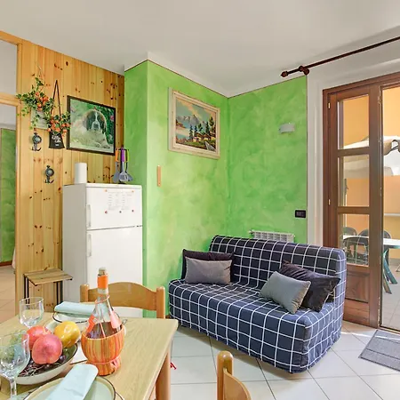 Sun Terrace Private & Shared Pool - Happy Puegnago del Garda