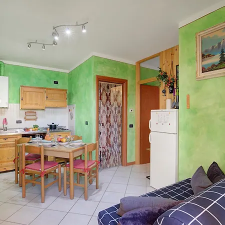 Sun Terrace Private & Shared Pool - Happy Apartment Puegnago del Garda