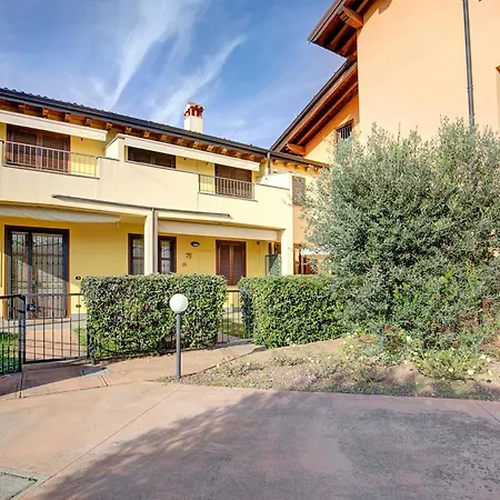 Sun Terrace Private & Shared Pool - Happy * Puegnago del Garda