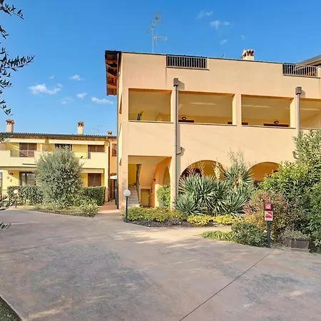 Sun | Terrace & Pool - Happy Daire Puegnago